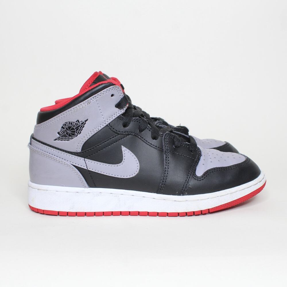 Boys Size 5Y - Nike Air Jordan 1 Mid Bred Shadow DQ8423-006 Black Gray Red - Picture 2 of 7